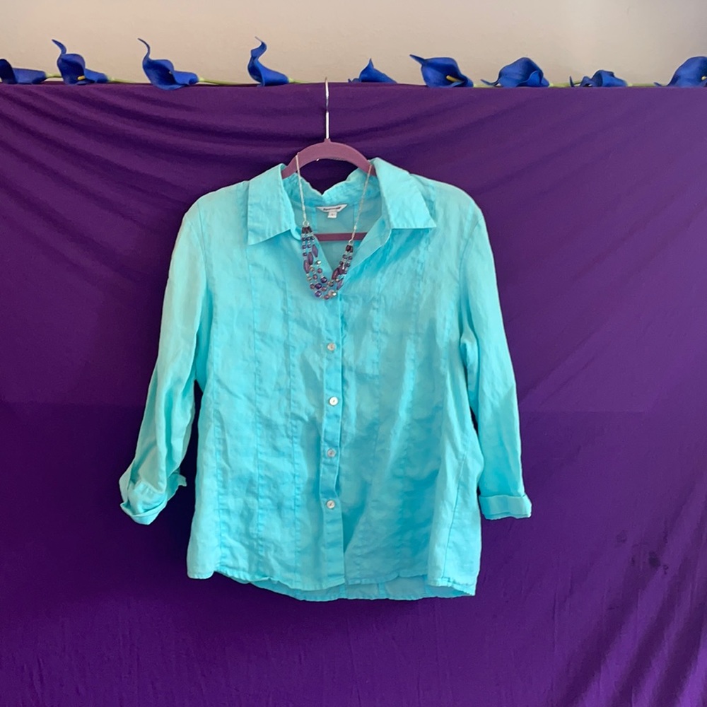 Appraisal Gorgeous Blue Linen Blouse